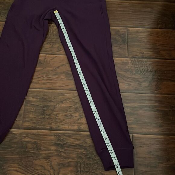 Lululemon Purple Drawstring Athletic Joggers - Picture 4 of 12